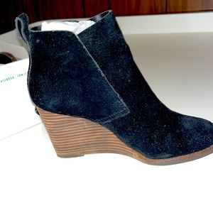 Lucky Brand ankle boots